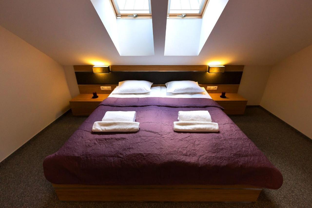 Hotel Karo Radom Cameră foto